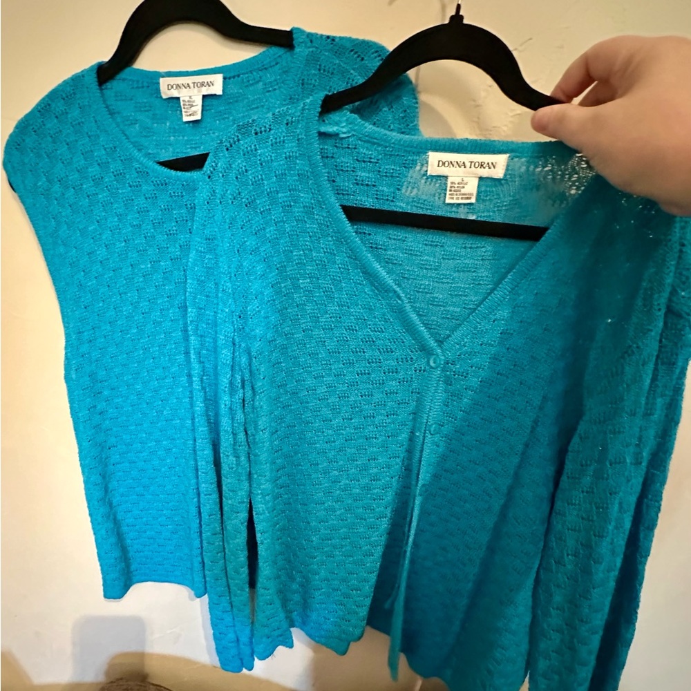 Vintage Donna Toran Teal Knit Cardigan and Sweater Set